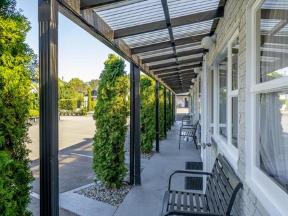 Amble Inn Motel 마스터톤 외부 사진